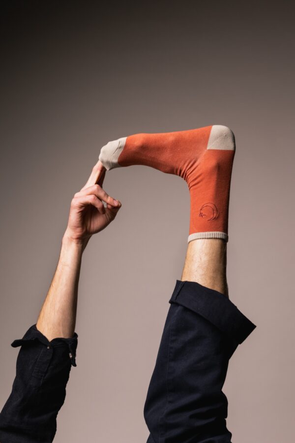 ⁦SOCKS - BLOOD ORANGE⁩ – תמונה ⁦3⁩
